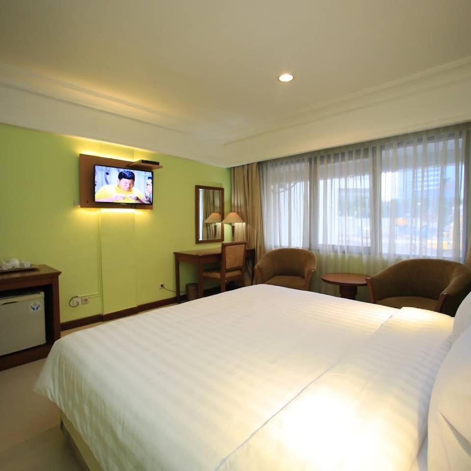 Stay 'D Kuningan Jakarta Exterior photo